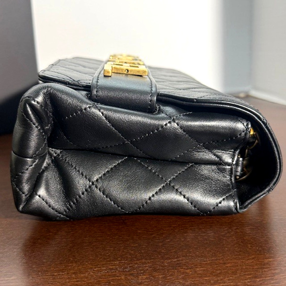 CHANEL Medium Quilted Logo Enchained Flap Bag Calfskin includes dustbag / box - Picture 10 of 16